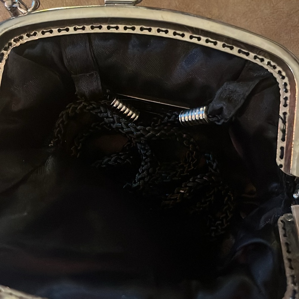 Mini Kate Landry Purse 🖤 - Picture 11 of 14